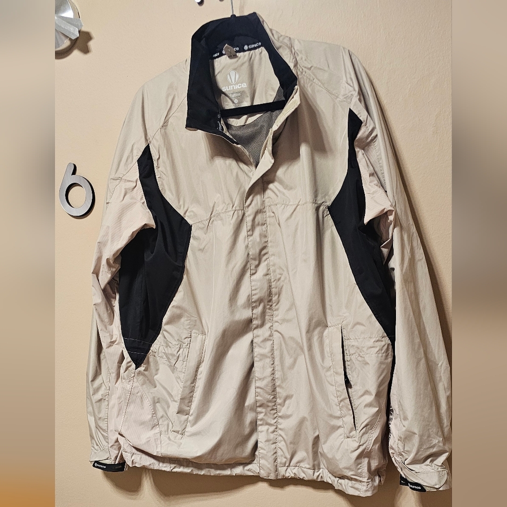 Sunice Typhoon Waterproof Cream and Black Windbreaker Jacket with High Collar,XL